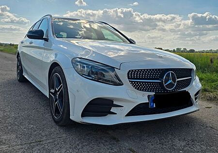 Mercedes-Benz C 300 T AMG-Line, Multibeam LED Scheinwerfer