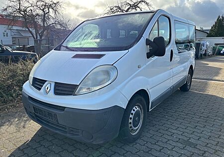 Renault Trafic 8-Sitzer Combi L1H1 2,7t verglast