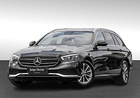 Mercedes-Benz E 200 4M T |Avantgarde|NAVI|ILS|PANO|AHK|MBeam
