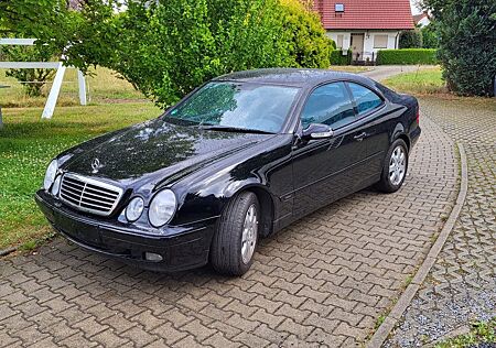 Mercedes-Benz CLK 230 KOMPRESSOR AVANTGARDE Avantgarde (W208)