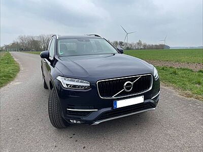 Volvo XC90 D5 AWD Momentum | 2 Jahre Garantie