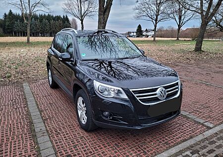 VW Tiguan Volkswagen 2.0 TDI DSG 4MOTION Team Team