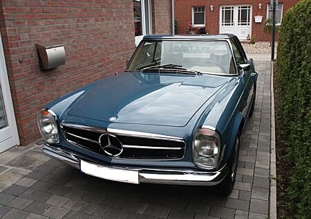 Mercedes-Benz 280 Pagode SL