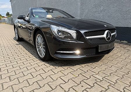 Mercedes-Benz SL 500 /Magic-Sky/Softclose/H&K/Massage/RFK/ACC