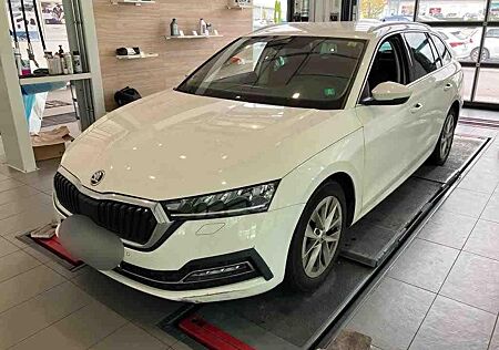 Skoda Octavia 2.0 TDI First Edition Navi PDC Alu