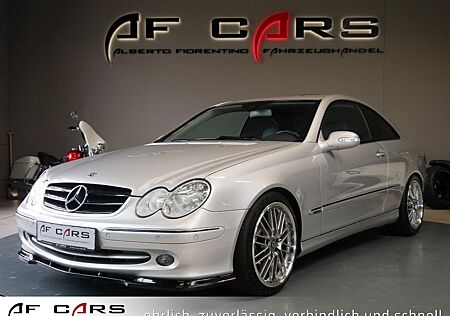 Mercedes-Benz CLK 200 Kompressor Coupe Avantgarde Pano Navi