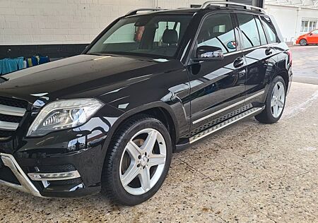 Mercedes-Benz GLK 250 gebraucht kaufen Mercedes-Benz GLK 250 CDI BlueTec 4Matic*AMG*Xenon*Leder*Navi*