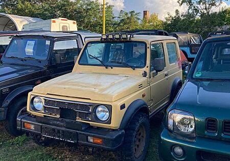 Suzuki SJ Samurai Deluxe Limousine