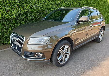 Audi Q5 3.0 TDI S tronic quattro -