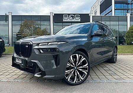 BMW X7 M X7 M60i ACC,HUD,HARMAN,SKYL,LUFT,SOFTCL,AHK,23"