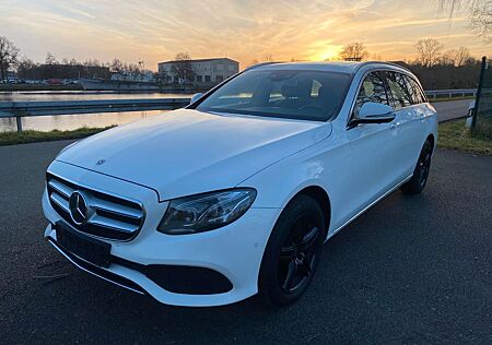Mercedes-Benz E 220 E -Klasse T-Modell d