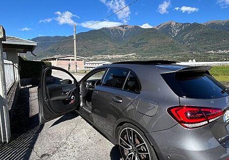 Mercedes-Benz A 35 AMG Mercedes-AMG A 35 4MATIC DCT Merced...