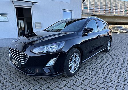 Ford Focus Cool & Connect*1.HAND*KAMERA*PDC*LED*
