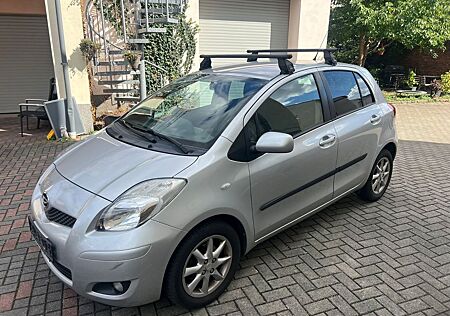 Daihatsu Charade 1,33 Dual-VVT-i Top/Klimaautomatik/1-Hd