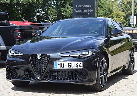 Alfa Romeo Giulia Veloce Q4 280 PS/ Leder/ Premium-Audio-Pa