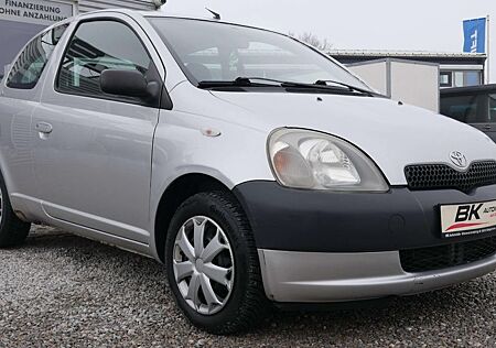 Toyota Yaris 1.0 ATM Motor 12/2026 TÜV Kundendienst Neu