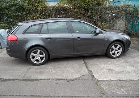 Opel Signum -Sports Tourer