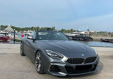 BMW Z4 M40i Akrapovic, Frozen Grey II met.