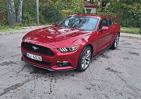 Ford Mustang 2.3 EcoBoost Auto -