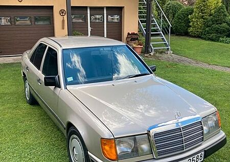Mercedes-Benz 200 gebraucht kaufen Mercedes-Benz 200