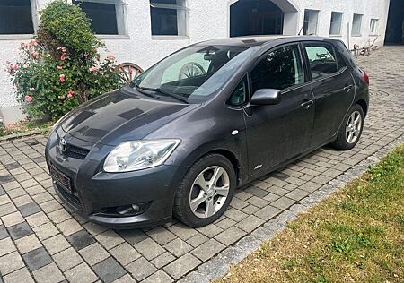 Toyota Auris 2,0-l-D-4D Sol