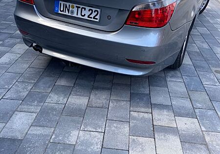 BMW 520i