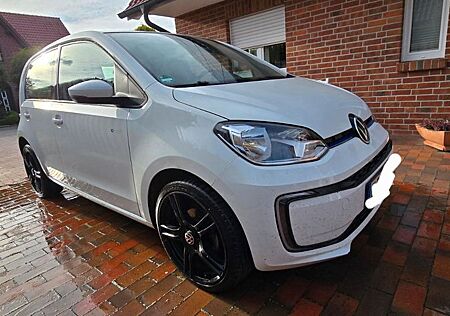 VW e-up! Volkswagen e-up! STYLE Sporträder LED Mittelkonsole