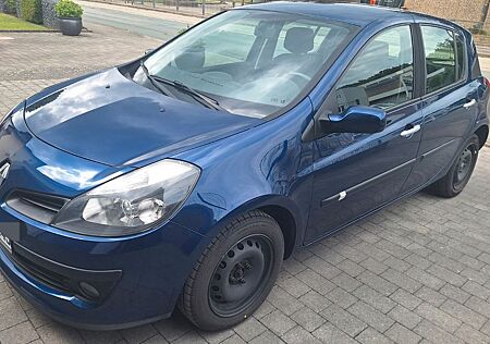 Renault Clio Edition Dynamique 1.2 16V 55kW Edition ...