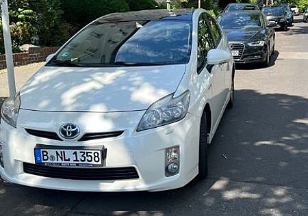 Toyota Prius 1.8-l-VVT-i Plug-in TEC-Edition TEC-Ed...