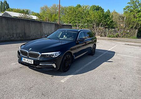 BMW 520i Touring A -