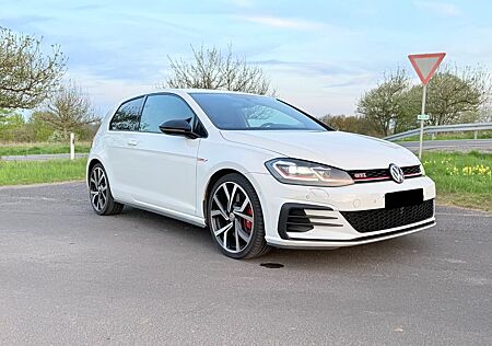 VW Golf Volkswagen GTI Performance OPF,ACC,QI laden, Dig.Tacho