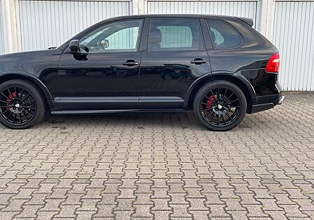 Porsche Cayenne 3,0 TD Tiptronic -