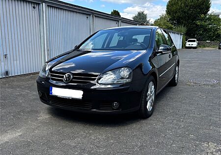 VW Golf Volkswagen 1.6 Edition Edition*wenig KM*HU 06/27*