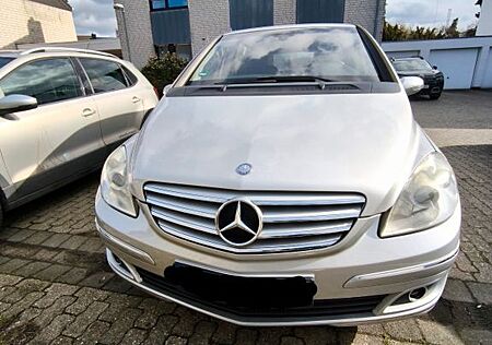Mercedes-Benz B 200 Turbo