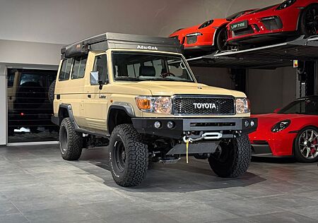 Toyota Land Cruiser GRJ78*Zelt*Schirm*Dusche*2xTank*StandHz