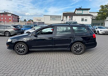 VW Passat Variant Volkswagen Trendline/Klimaauto/SHZ/AHK