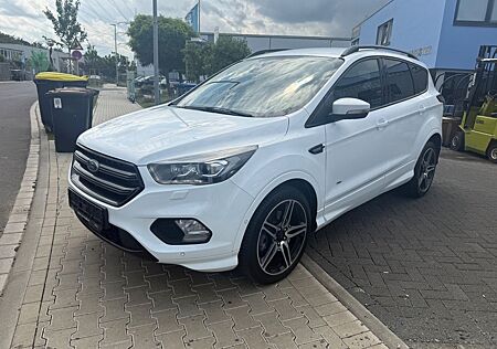Ford Kuga ST-Line