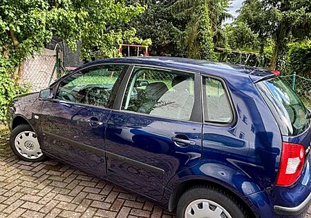 VW Polo Volkswagen Limousine 1.4 Basis Basis
