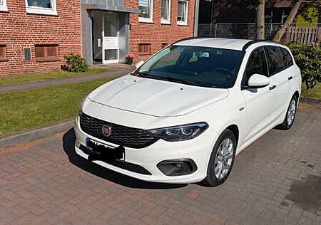 Fiat Tipo 1.4 16V LOUNGE LOUNGE