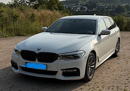 BMW 530i xDrive M-Sport AHK
