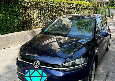 VW Golf Volkswagen 1.0 TSI Comfortline Comfortline