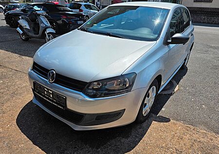 VW Polo Volkswagen V Trendline/Navi