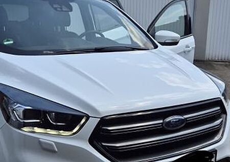 Ford Kuga 1,5 EcoBoost 4x4 134kW ST-Line Automat ...