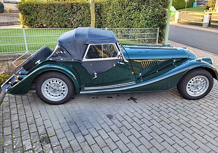 Morgan Plus 8 - -