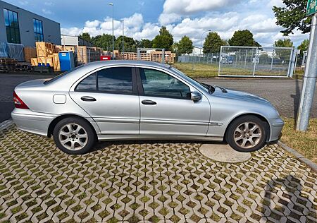 Mercedes-Benz C 200 CDI CLASSIC