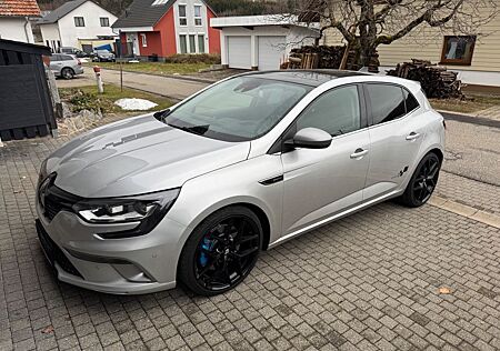 Renault Megane ENERGY TCe 205 EDC GT