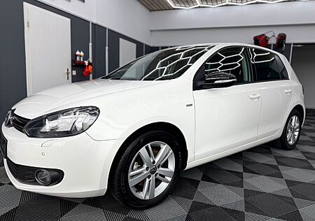 VW Golf Volkswagen 2.0 TDI MATCH Zahnriemen Gewechselt