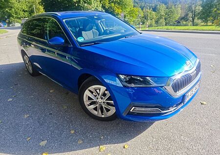 Skoda Octavia 2.0 TDI 110kW DSG STYLE COMBI STYLE
