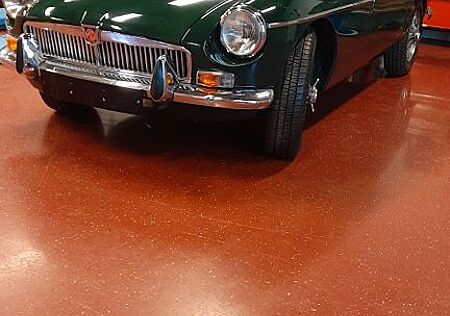 MG MGB Bj 1974 Roadstar restauriert