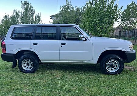 Nissan Patrol 4.2 GL TD42